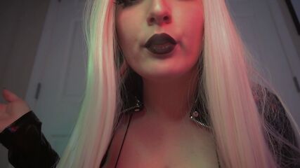 BBW Smoking Huge Tits